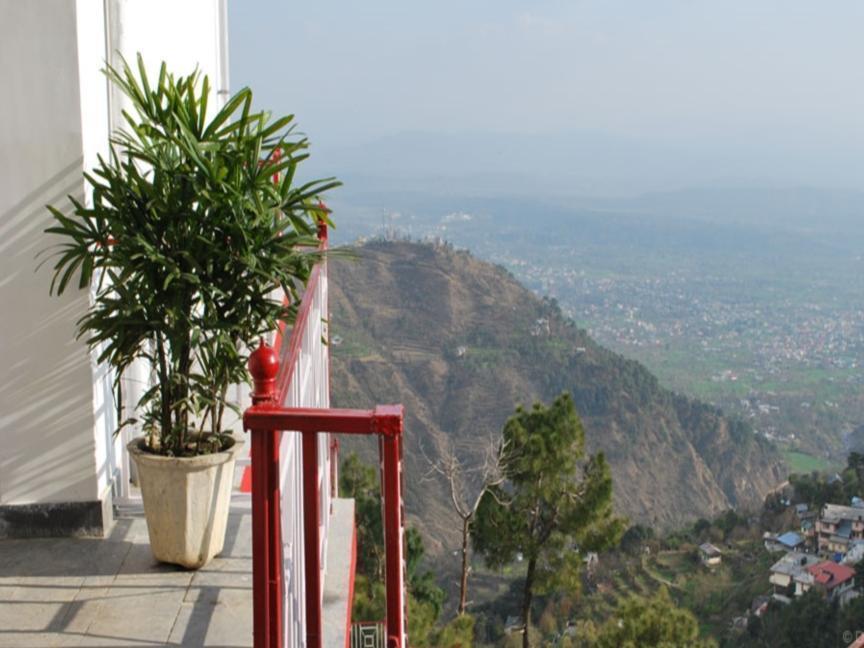 Hotel Deodar Villa Νταραμσάλα Εξωτερικό φωτογραφία